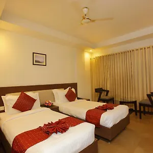 Highway Palace Hotel Kayankulam